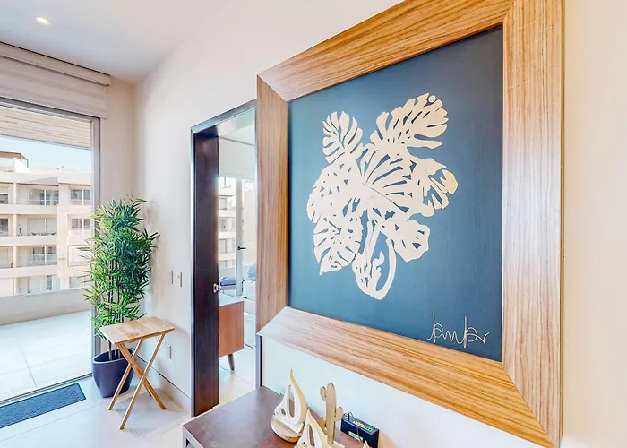 Stunning 2 Br - Pool - Awesome Amenities