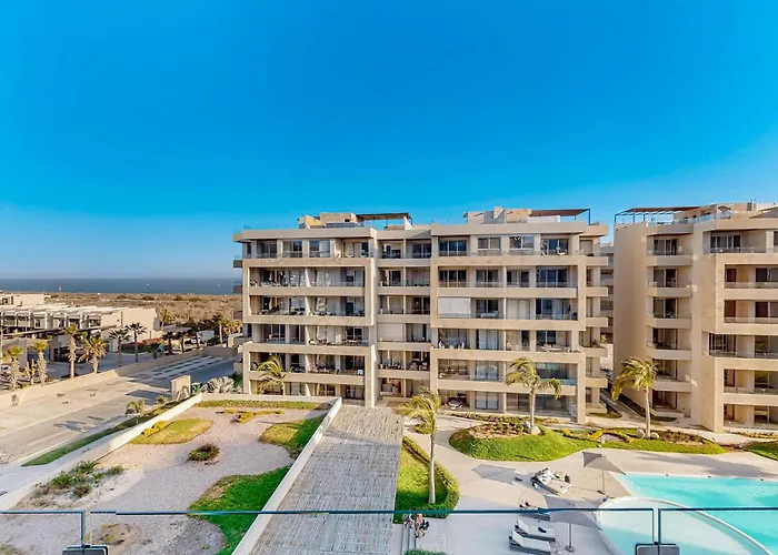 Ferienhaus Stunning 2 Br - Pool - Awesome Amenities